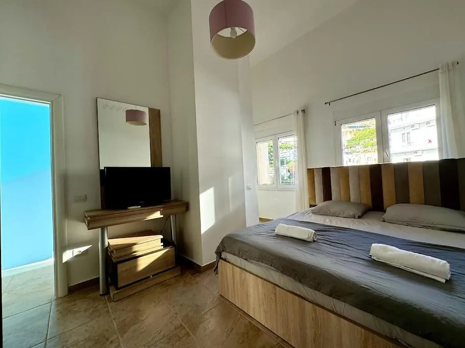 Luxury Diva Sea View Apartment, Bougainville Bay Sarandë Lejlighed